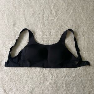 All in Motion 36DD black convertible sports bra
